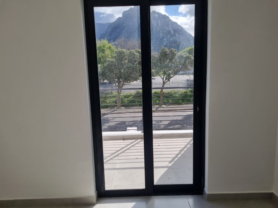 To Let 1 Bedroom Property for Rent in Mowbray Western Cape